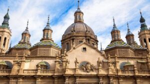Fiestas del Pilar en Zaragoza: tradición y cultura